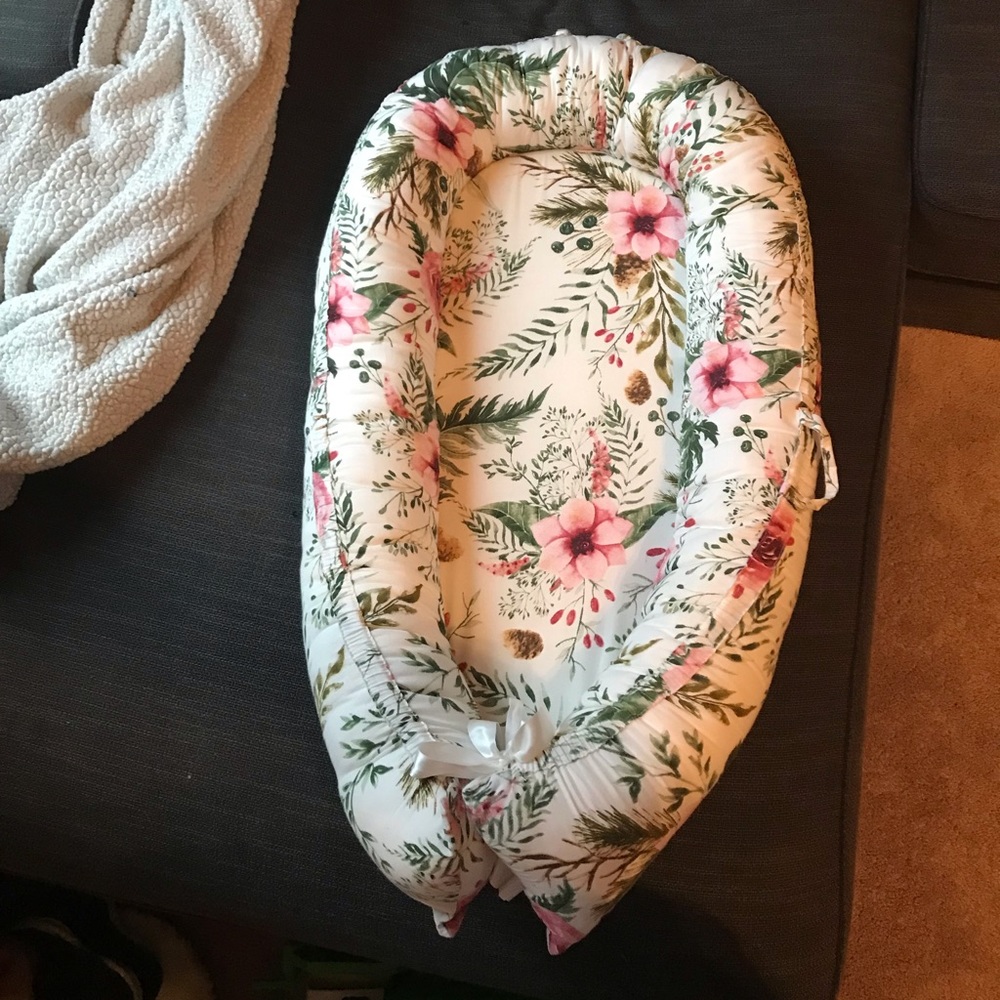 Dockatot type sleeper